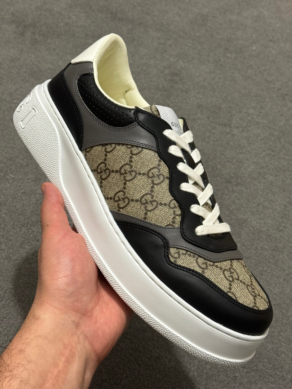Gucci GG Supreme Beige & Ebony Chunky Sneakers