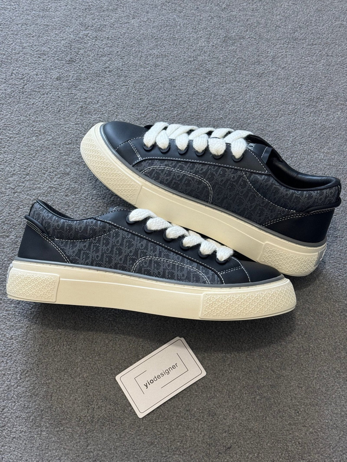 Dior B33 Black Oblique Jacquard & Calfskin Sneakers