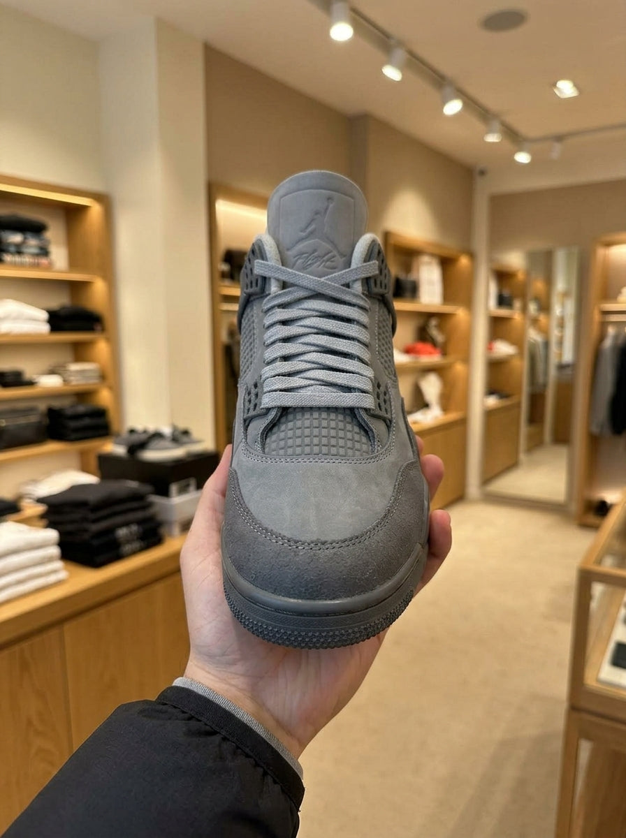 Nike Air Jordan 4 Wet Cement Trainers