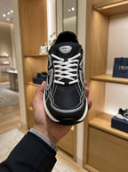 Dior B30 Black & Grey Trainers – White Laces