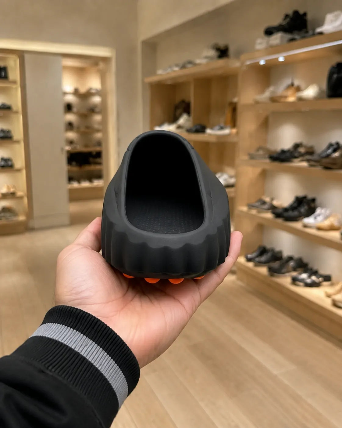 Nike Mind 001 Black Slide Trainers