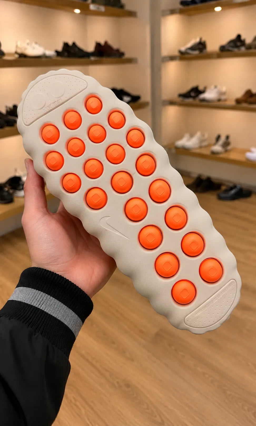 Nike Mind 001 Light Bone & Hyper Crimson Slip-On Trainers