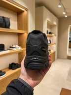 Saucony ProGrid Omni 9 Armor Black Trainers